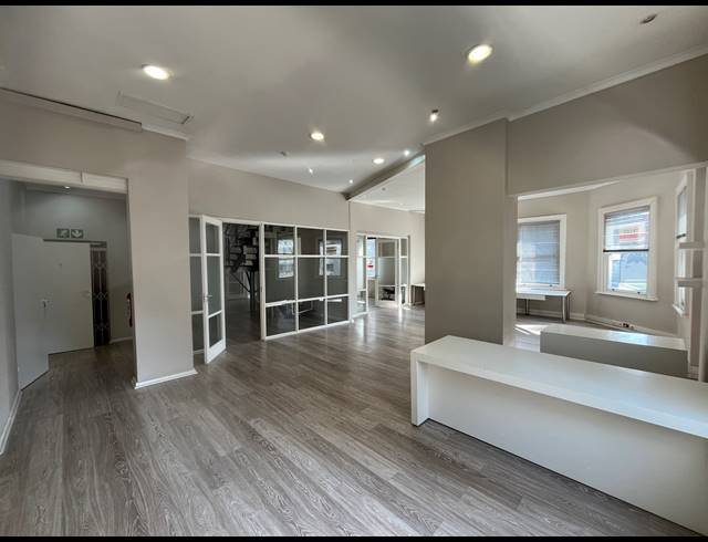 232M² OFFICE TO LET IN CAPE TOWN CITY CENTRE